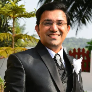 Russell Lobo